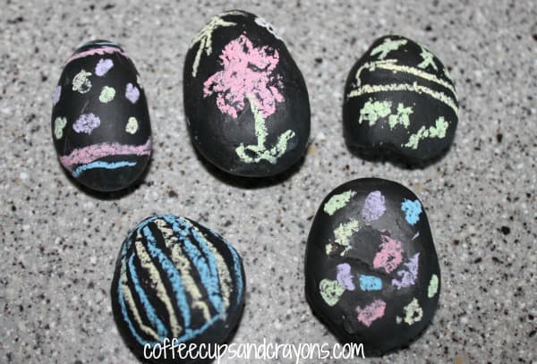 Chalkboard Painted Easter Eggs for Kids