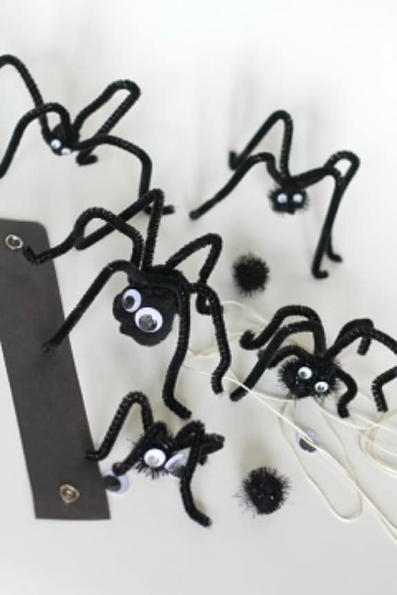 Halloween Spider Mobile Craft