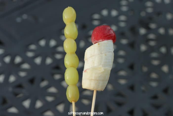 Healthy Frozen Fruit Popsicles for Kids to Make!