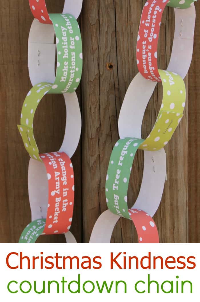 Free Printable Random Acts of Christmas Kindness Countdown Chain for Kids!