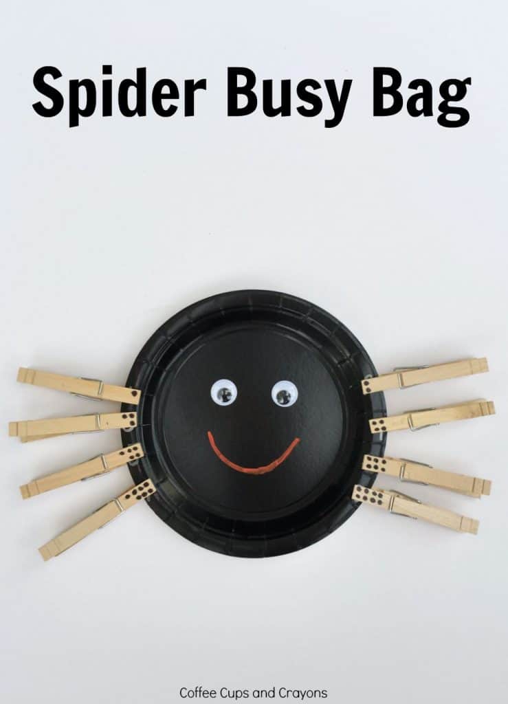A Spider Fine Motor and Number Matching Busy Bag! Simple, adorable, fun!