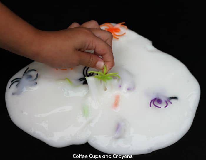 Halloween Slime for kids! Sensory spider slime!