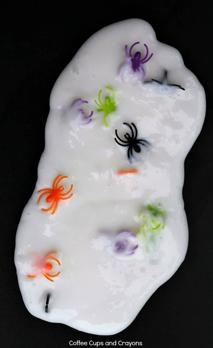 Spider Slime! A fun fine motor and sensory activity for Halloween!