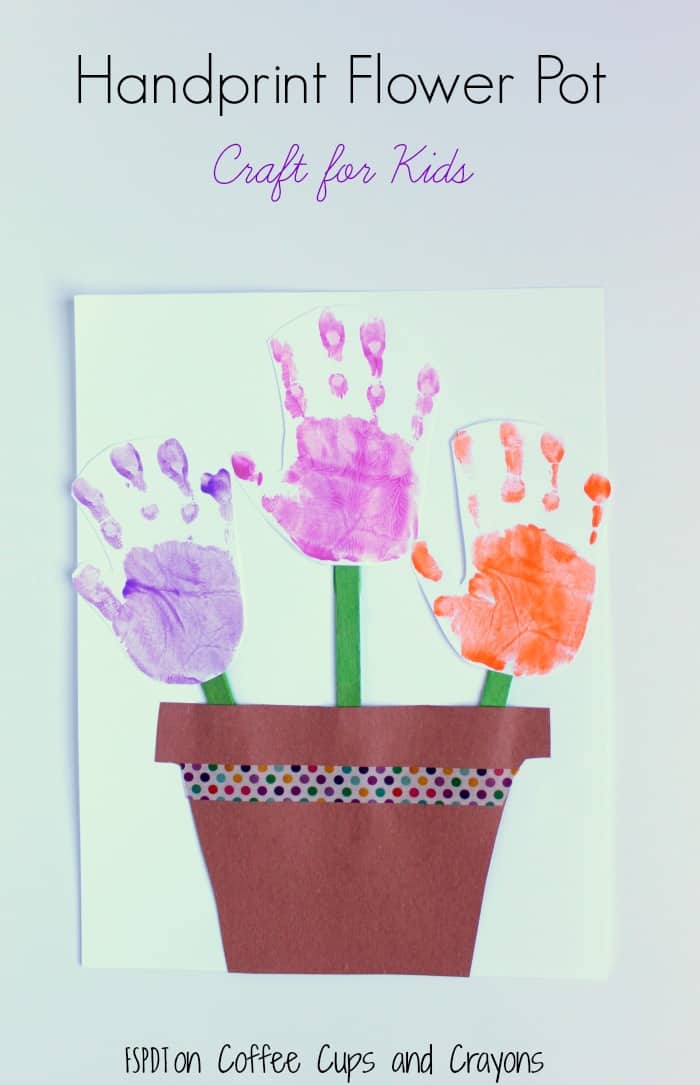 Super cute handprint flower craft for kids! Perfect for a homemade Mother's Day gift! 