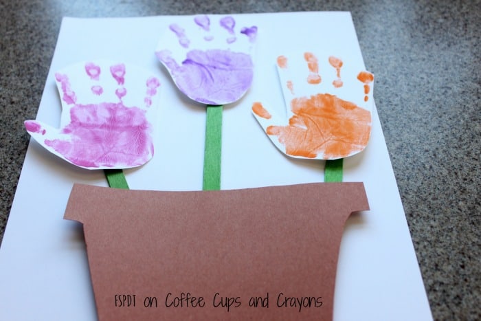 Homemade mother's day craft for kids to make and give!