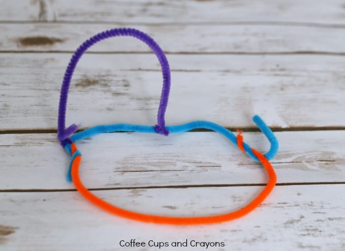 Pipe Cleaner boredom buster with a STEAM twist!
